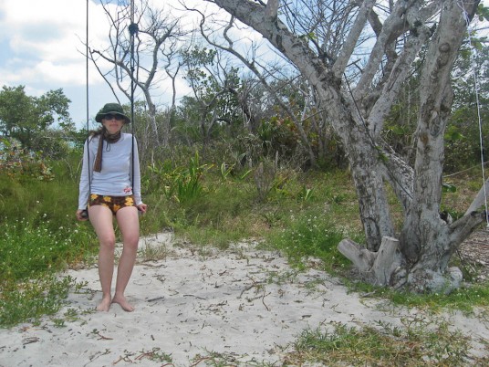 Erin found a swing in the middle of the island in the middle of the mangroves. It was very uncomfortable. 